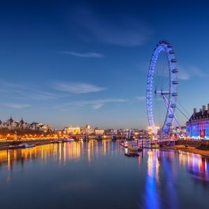 Flights to London from Chicago