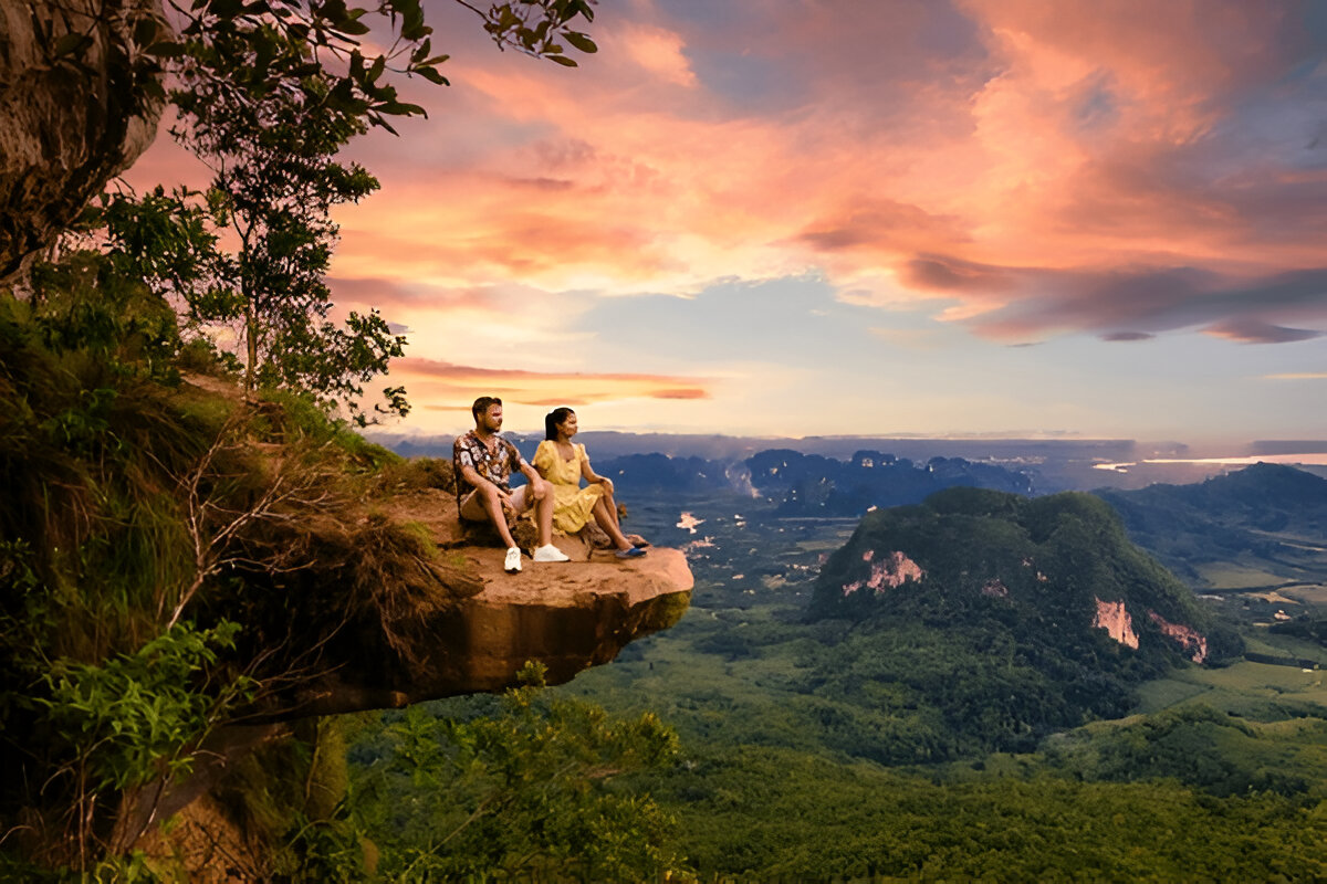 Bangkok, Krabi & Phuket: 2-Week Sunshine Escape