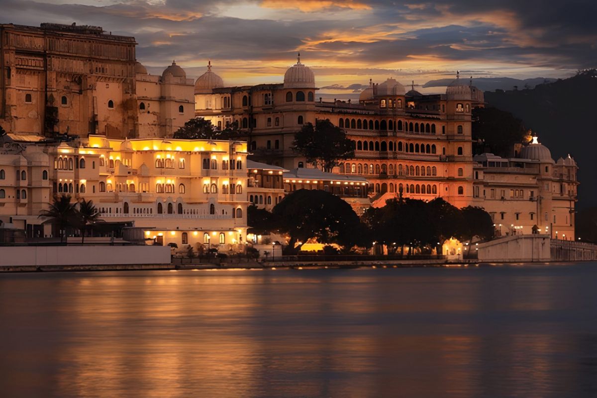 India in Opulence: The Leela & Amarvilas Experience
